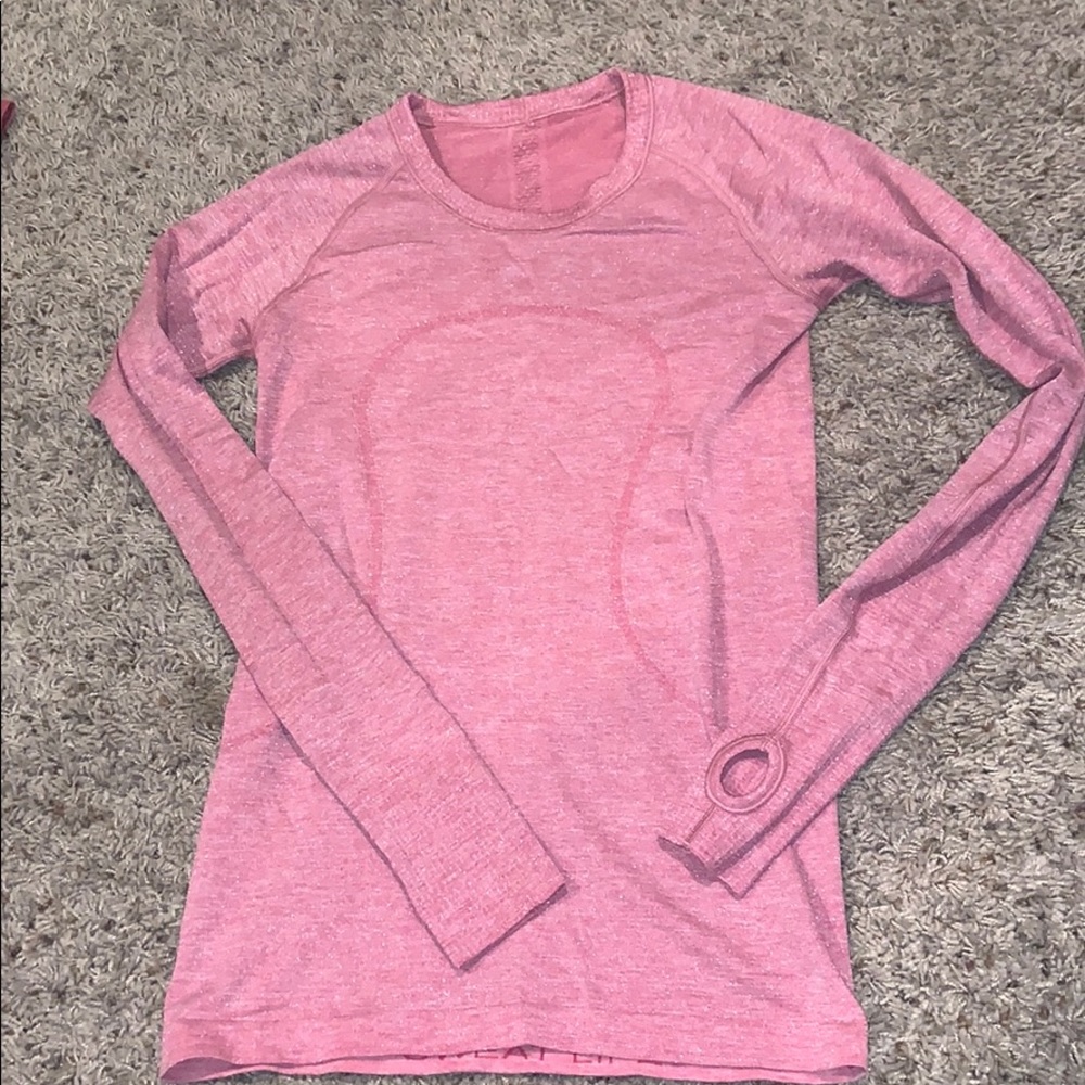 SOLD Long sleeve lululemon shirt